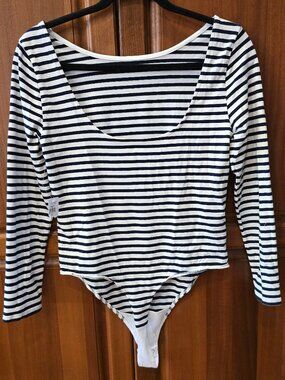 NWT Banana Republic bodysuit medium